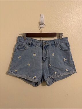 SHEIN Light Blue Denim Daisy Embroidered Shorts